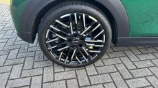 MINI Cooper 1.5 C Exclusive 3dr Auto Petrol Hatchback